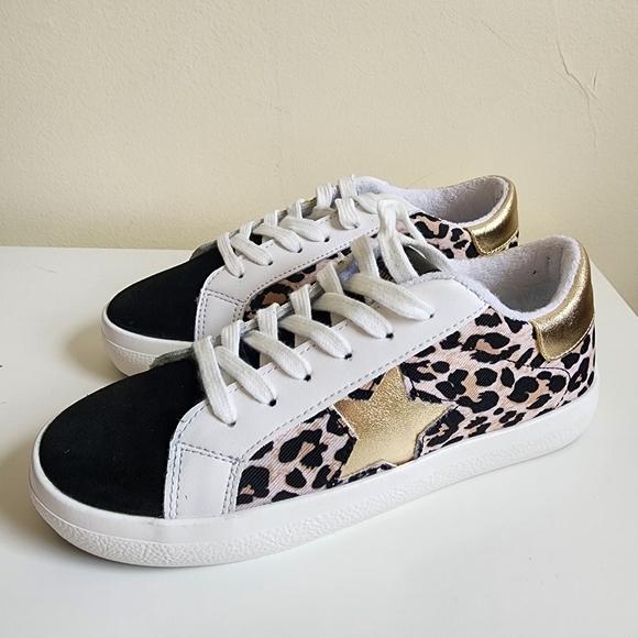 Steve Madden Women's Starling Sneaker - Picture 6 of 10